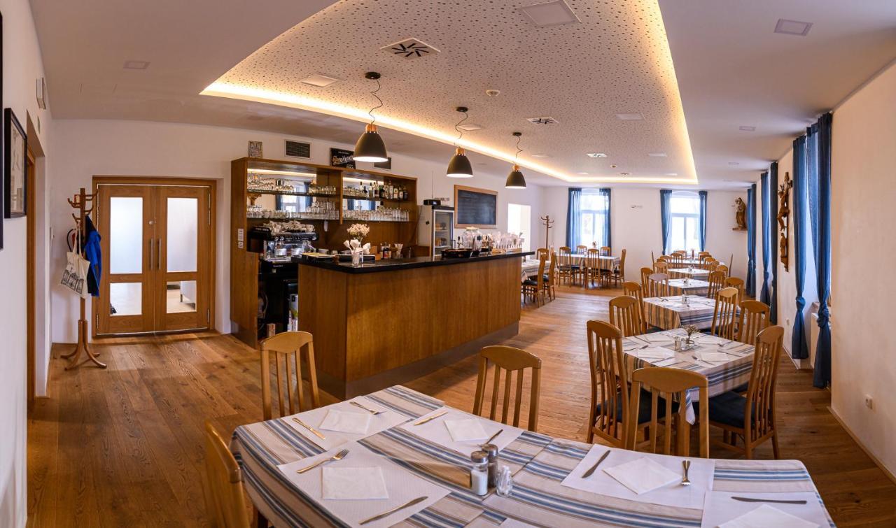 Hotel Poutni Dum Králíky Εξωτερικό φωτογραφία